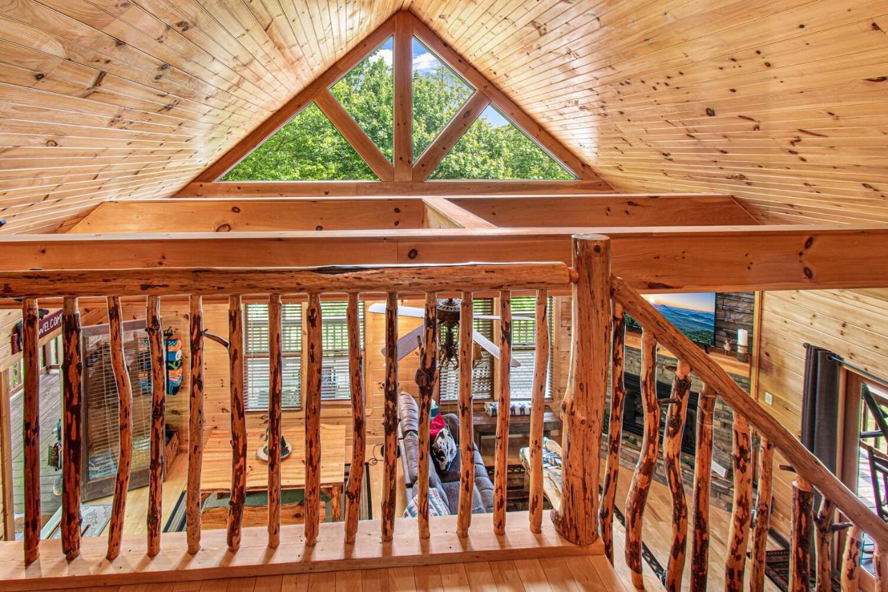 Incredible Views! - Pet Friendly - Aska Adventure Area - Bearfoot Bungalow 蓝岭 外观 照片